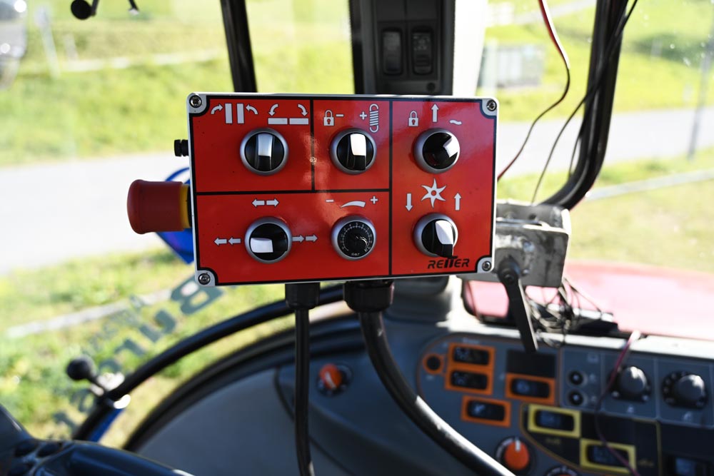 The control unit of the RESPIRO R6/R7