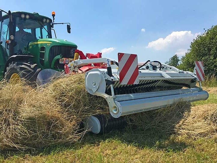 Der RESPIRO R3 Bandschwader ist vielfältig Einsetzbar: Einsatz im Heu